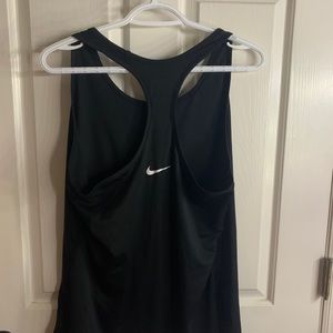 Women’s exercise tank top